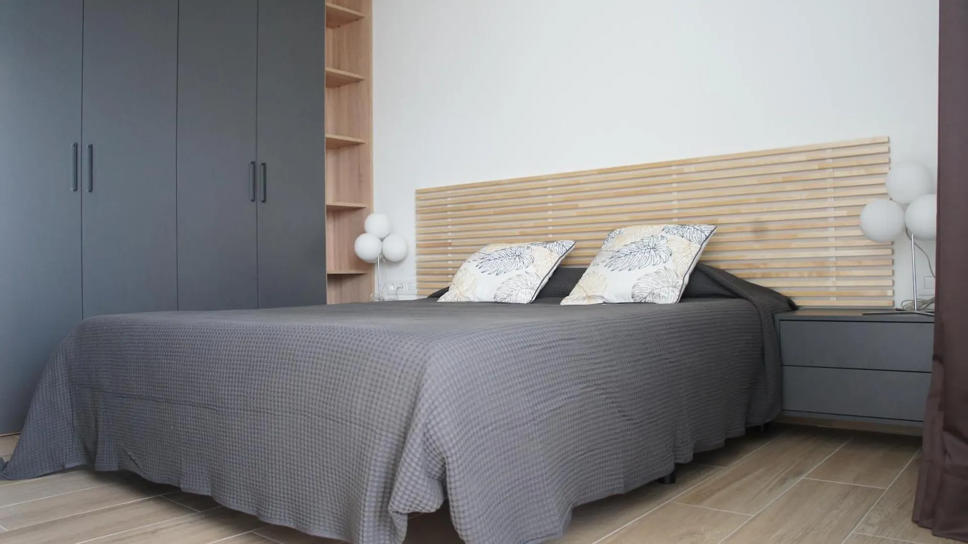 Apartamentos La Roca Rentals Torremolinos