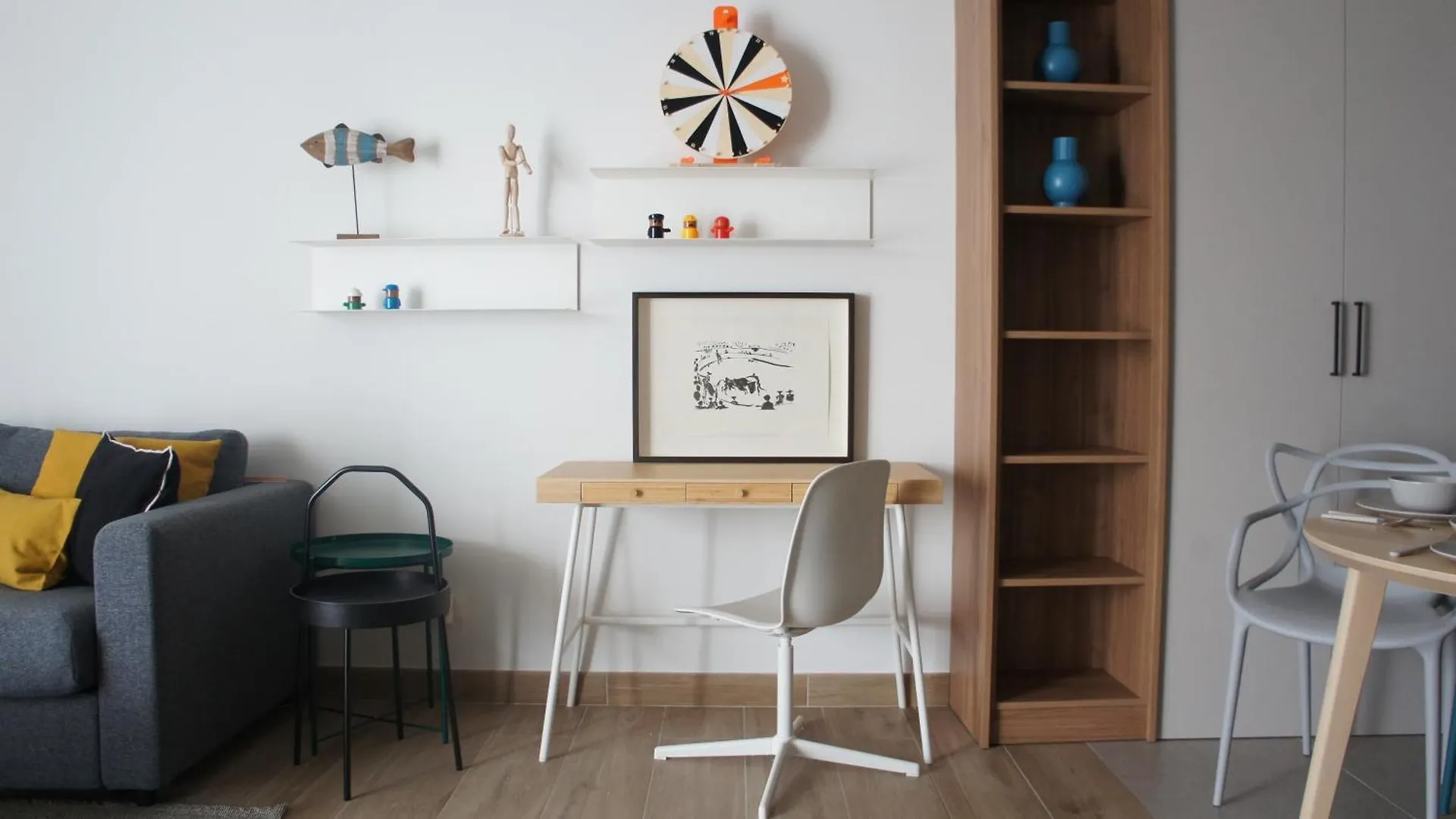 Apartment Apartamentos La Roca Rentals Torremolinos Spain