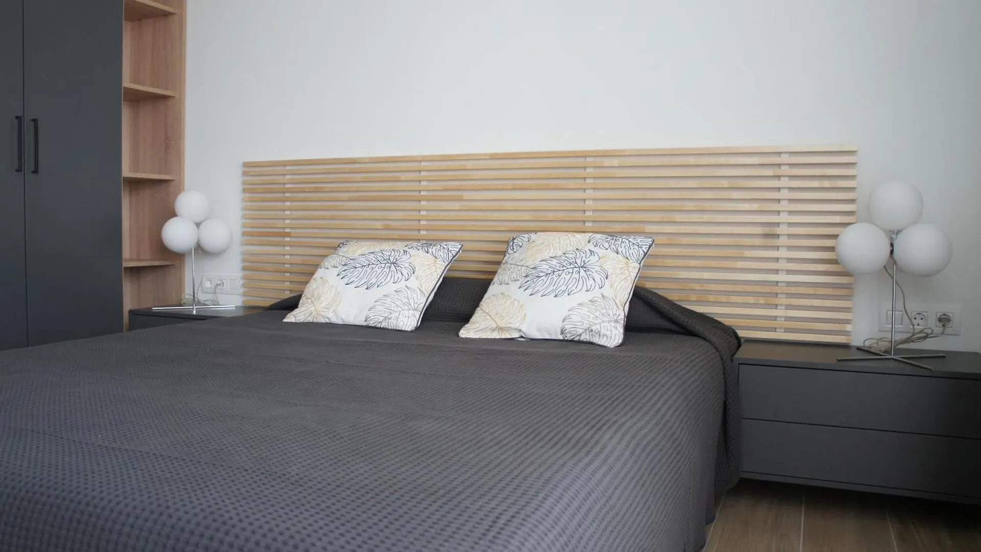 Apartamentos La Roca Rentals Torremolinos Apartment