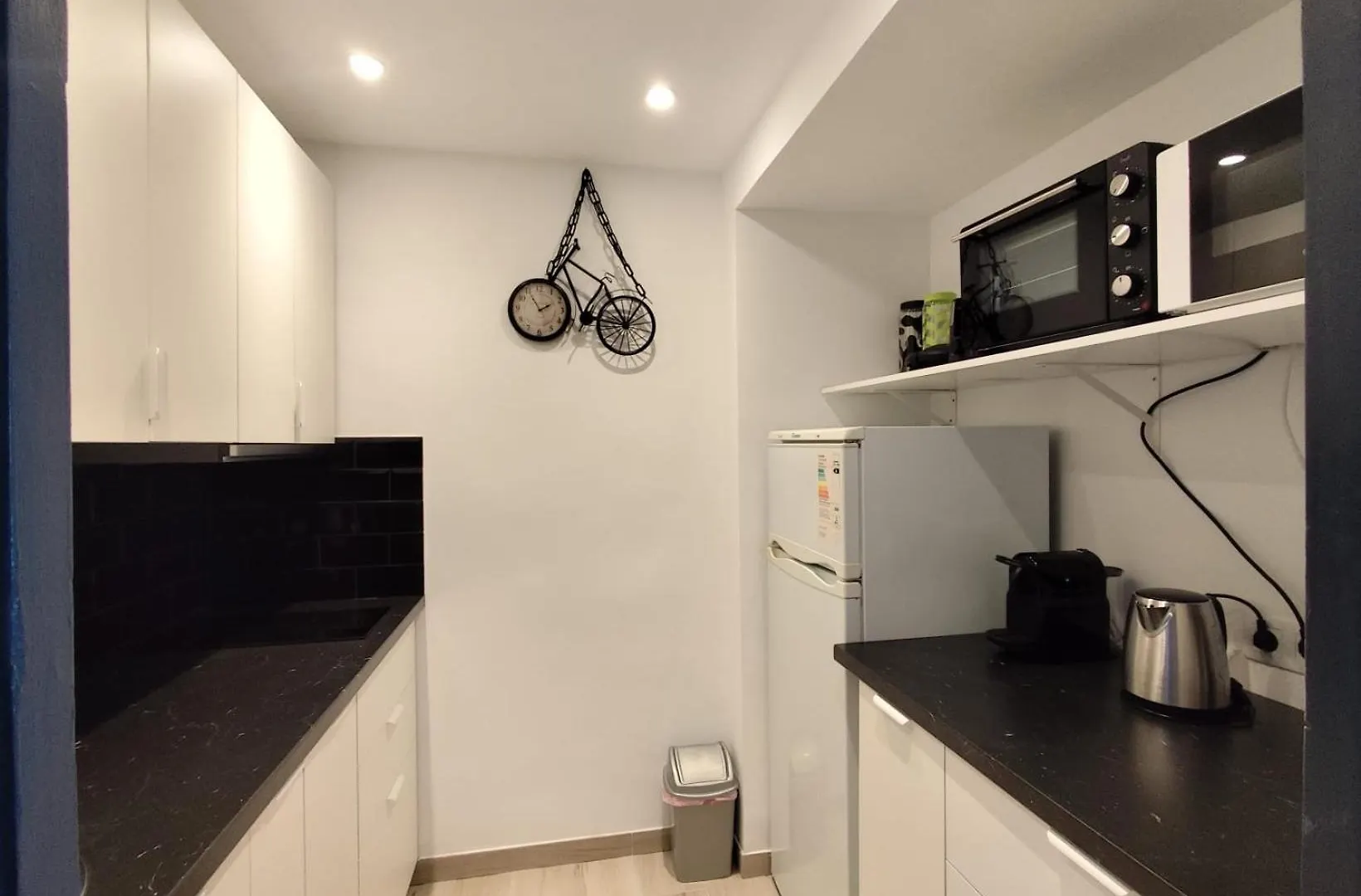 Apartment Apartamentos La Roca Rentals Torremolinos