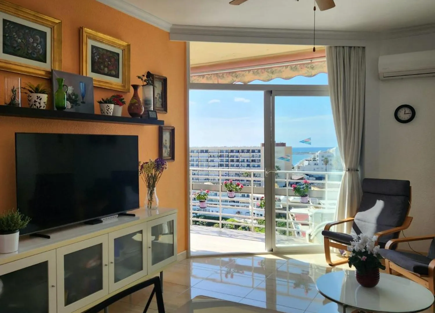 Apartman Apartamentos La Roca Rentals Torremolinos